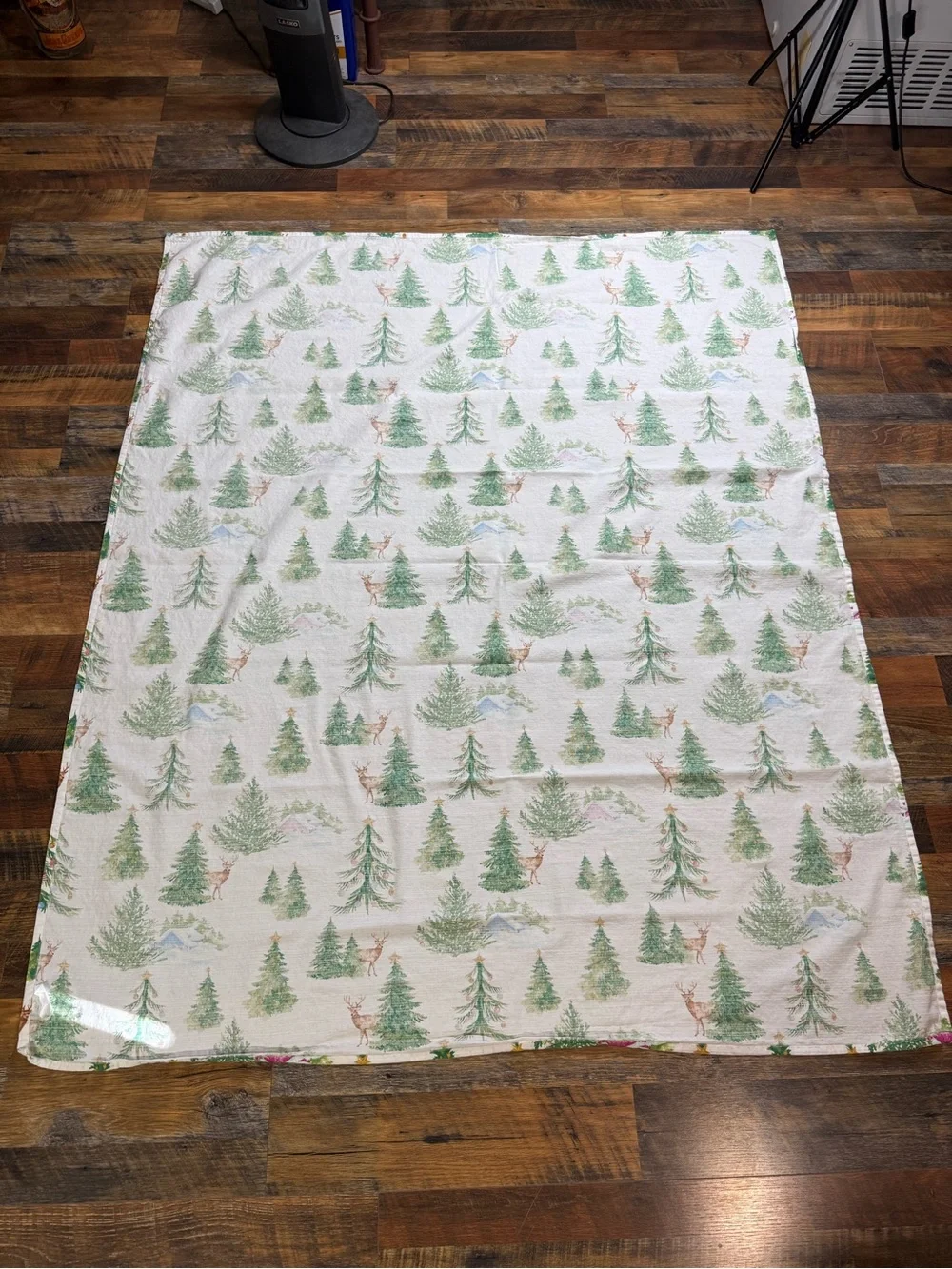 Twinkle Town Christmas Tree Deer Cabin Lodge Tablecloth
